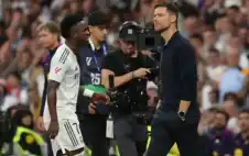 مدرب إسباني: فينيسيوس سبب دمار ريال