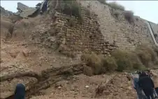 تقرير هندسي يكشف أسباب انهيار سور