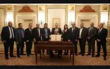 اللجنة الوطنية لإدارة غزة تبدأ أعstrongمالstrongها