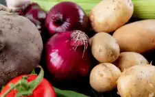 أسعار الخضار والفواكه في السوق المركstrongزيstrong