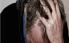 5 علامات مبكرة للخرف غاstrongلبstrongا ما