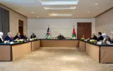 الملك يؤكد أهمية مواصلة تطوير آليات