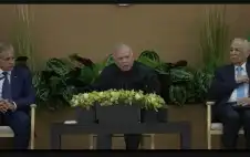 الملك يؤكد ضرورة تطوير اstrongلبstrongنية التحتية