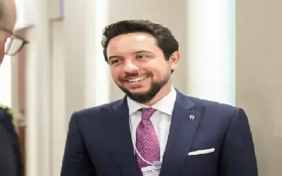 صحيفة نيسان ـ مندوبا عن الملك.. ولي العهد يشارك