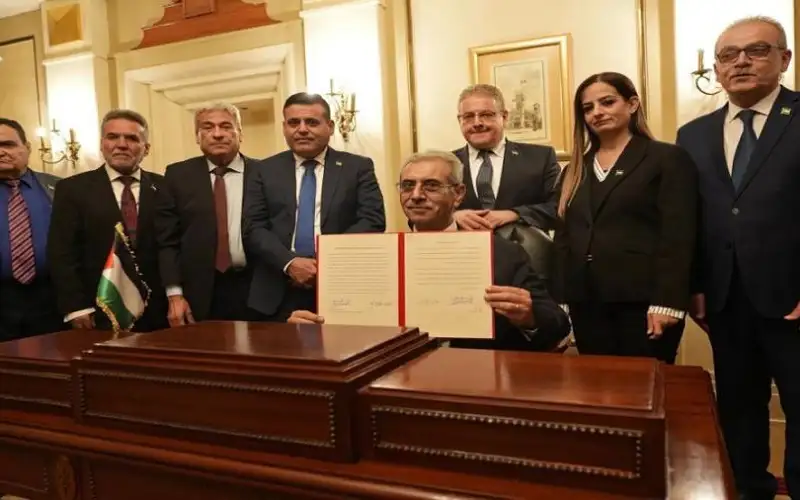 رئيس لجنة التكنوقراط الفلسطينية: فتح معبر