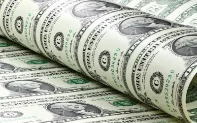 وزيرة الذكاء الاصطناعي الألبانية حامل بـ