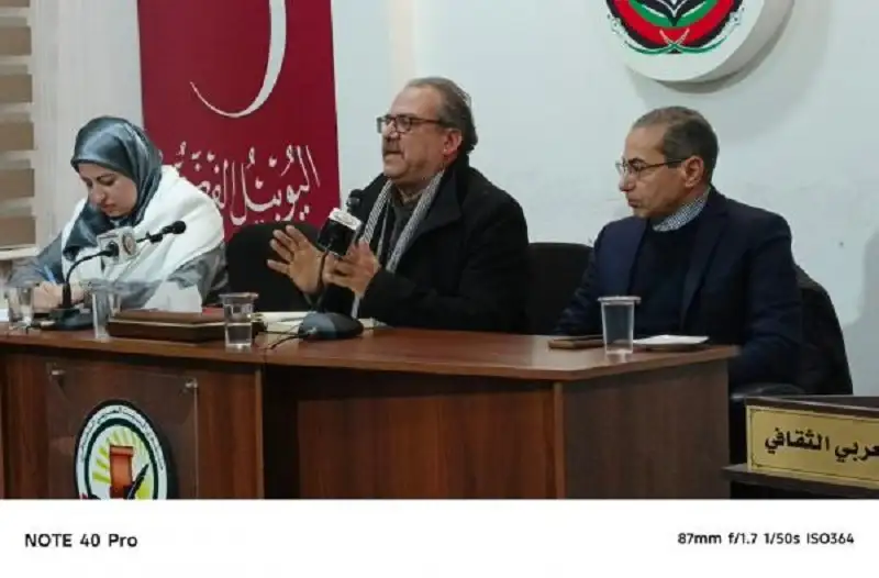 إطلالة نقدية على عوالم هزاع البراري