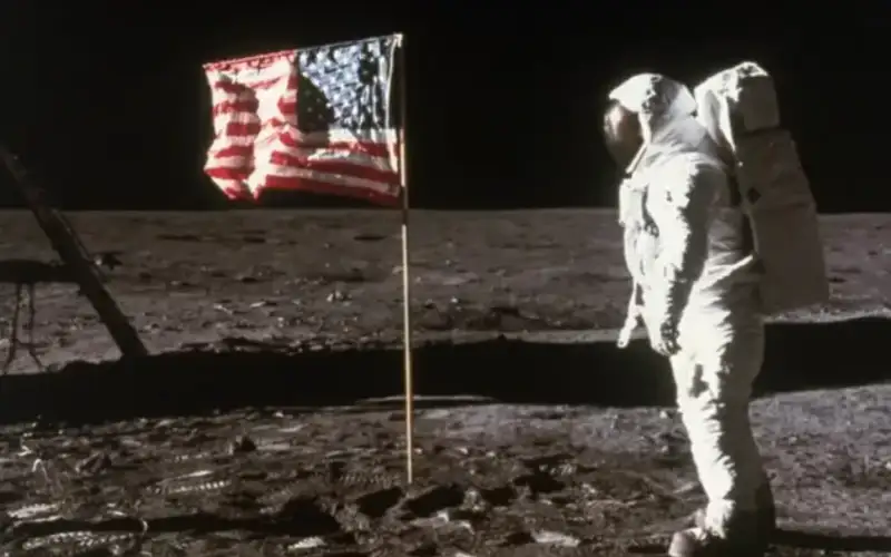 أميركا تعتزم بناء مفاعل نووي على