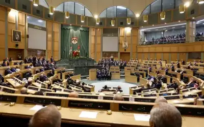 واشنطن توقف تدريب طيارين أتراك