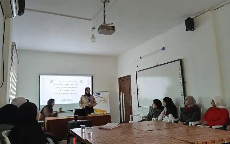مركز شابات الطيبة ينظم ورشة توعوية