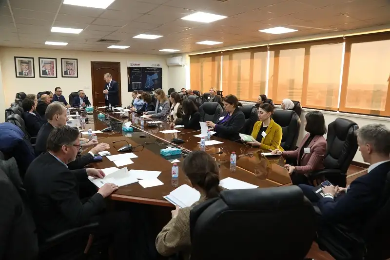 المياه والبيئة تبحثان تحديات التغير المناخي