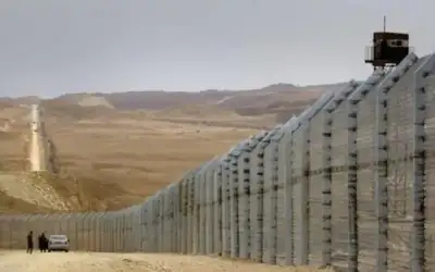 أمير قطر يفتتح الدورة الاولى لأول