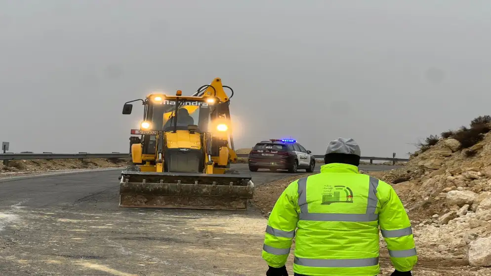 وزارة الأشغال: معالجة غالبية البؤر الساخنة