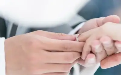 سرقة 30 ألف دينار من محطة