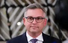 مفوض الشؤون الداخلية والهجرة: لا ترحيل