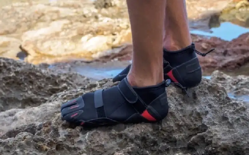 كيف تؤثر أحذيتنا على كفاءة الدماغ