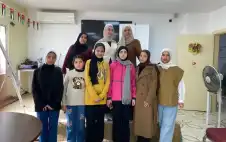 مركز شابات الوسطية ينظم جلسة توعوية