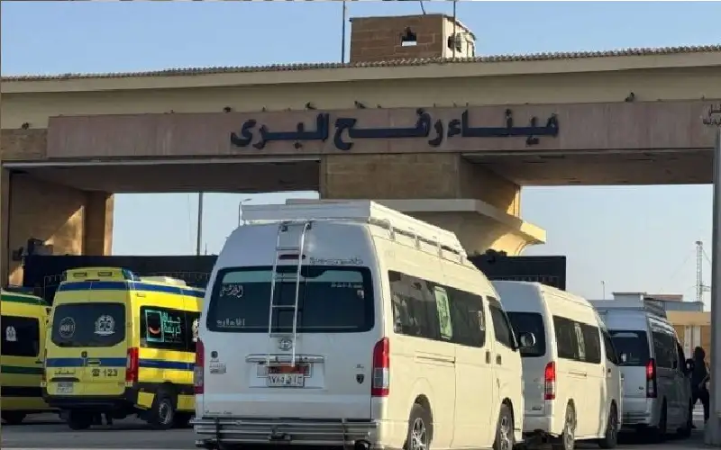 وصول الدفعة الأولى من الفلسطينيين العائدين