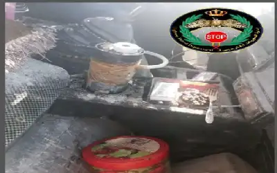 الأردن ـ ضبط سائق يدخن الأرجيلة أثناء قيادته