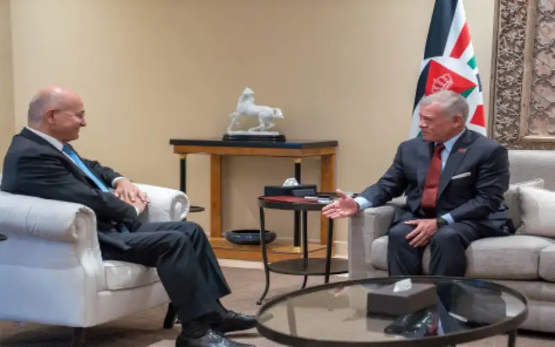 صحيفة نيسان ـ الملك وصالح يؤكدان أهمية تسهيل آليات