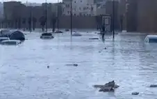 إجلاء عشرات الآلاف تحسبا لفيstrongضاناstrongت في