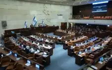 الكنيست يصادق بالقراءة الأولى على نقل