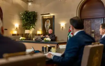 أحمد عبيدات يوارى الثرى في جنازة