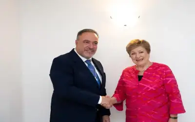 5 قتلى في انفجار سيارة مفخخة