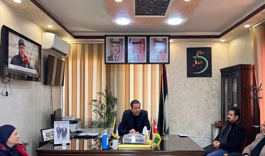 مدير تربية جرش يوجه رؤساء الأقسام