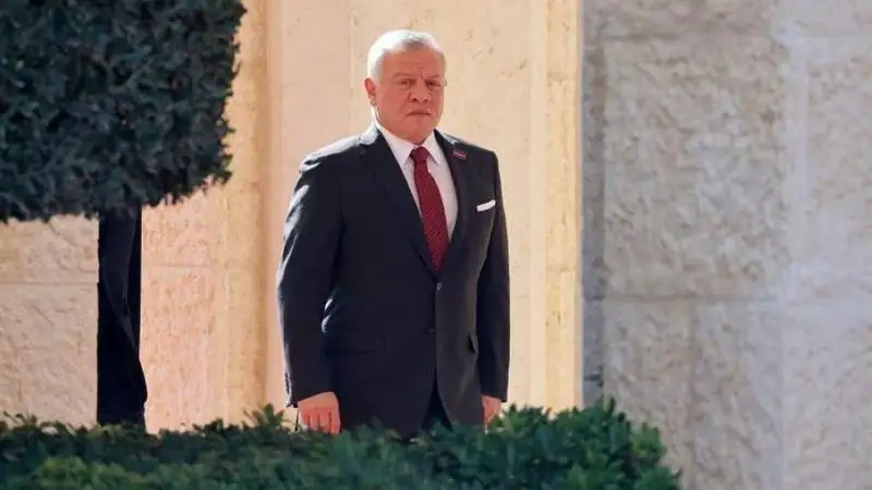 الملك حول التطورات المرتبطة بإيران: موقف