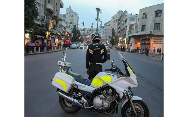 رقباء سير لضبط مخالفات مواكب التوجيهي