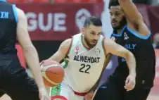 الفيصلي يحسم ديربي السلة أمام الوحدات