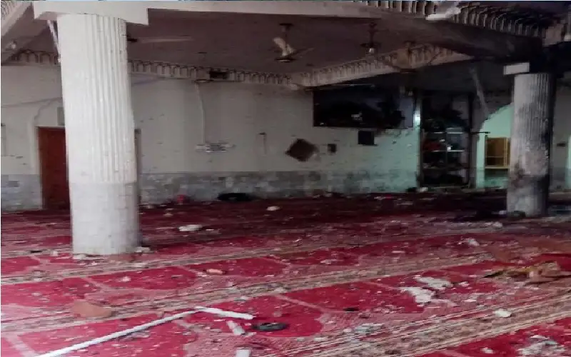 صحيفة نيسان ـ عشرات القتلى والجرحى بانفجار استهدف مسجدا