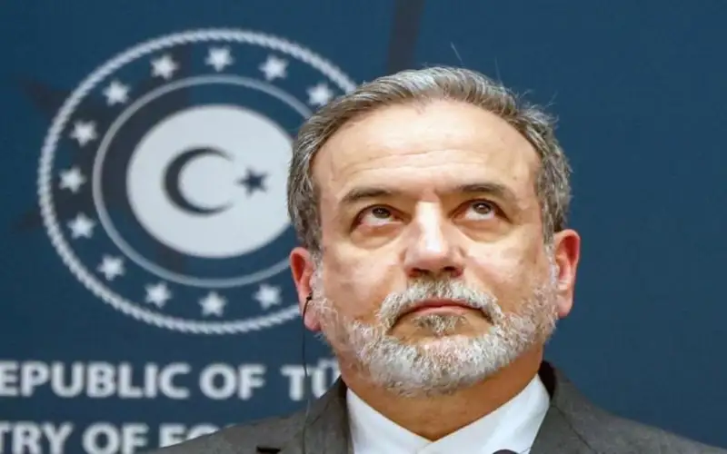 وزير خارجية إيران: المباحثات مع الولايات