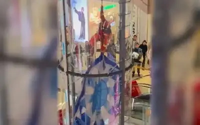 ناشئة نيسان ـ لقطات تحبس الأنفاس لطفل معلق في