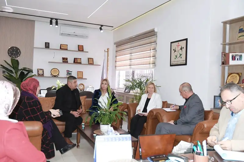 بحث تعزيز التعاون المشترك بين التعاونية