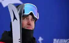 متزلج عالمي يتلقى تهديدات بالقتل بعد