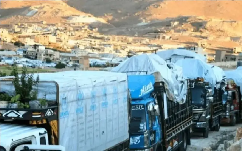 بيروت ودمشق تبحثان تنظيم دخول الشاحنات
