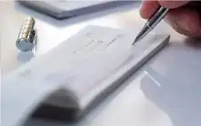 11.4 ألف شيك مرتجع الشهر الماضي