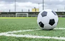 الوحدات يفوز على الجstrongزيstrongرة بدوري المحترفين