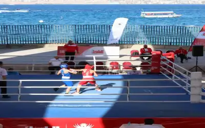 شاب يقتل والديه ويحرقهما في رأس