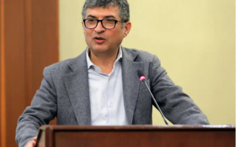 السواعير رئيسا لمجلس مفوضي سلطة إقليم