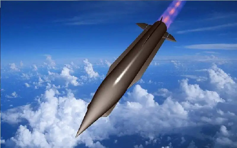 شبح في السماء.. صاروخ ياباني يضرب