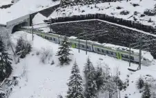 5 جرحى في انحراف قطار عن