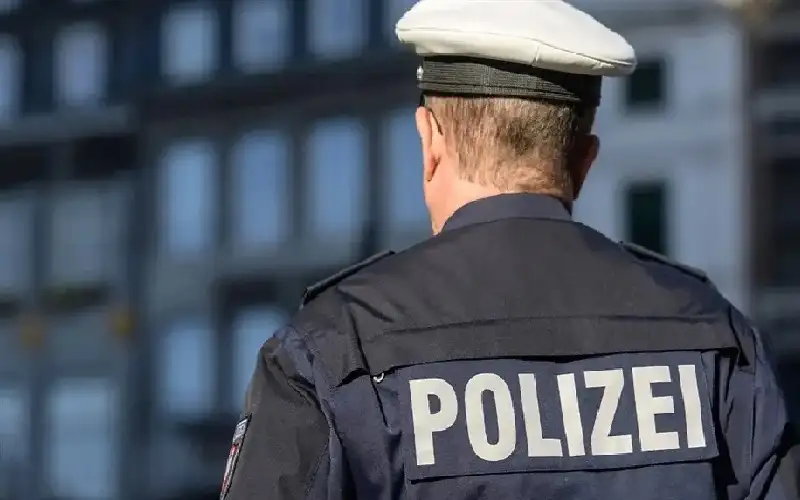 جريمة صامتة من أجل اليورو.. سيدة