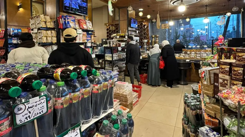 ارتفاع وتيرة التسوق في إربد قبيل