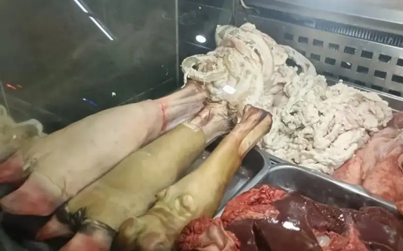 الغذاء والدواء: إغلاق 6 ملاحم ضمن