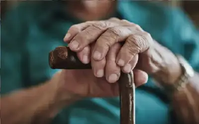 قفزات العمر الخفية.. مرحلتان تغيران جسم