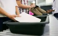 لماذا يطstrongلبstrong منك إخراج الكمبيوتر المحمول