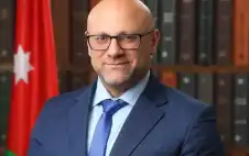 الجراح يهنئون الدكتور وليد الحstrongلبstrongي بمنصبه